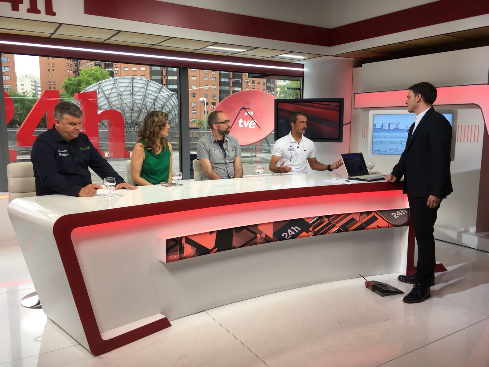 TVE Canal 24h. Zona mixta en La Tarde en 24h.
